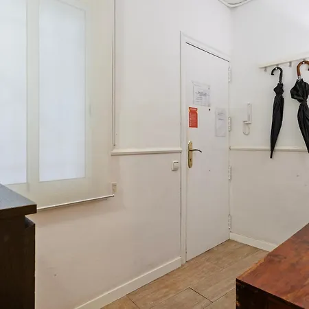 Bright 3br2ba W Balcony In Eixample