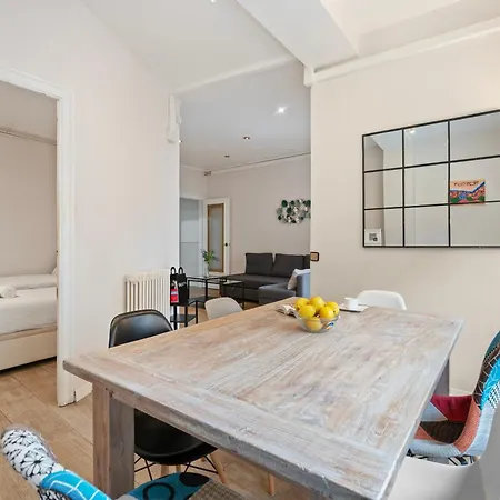 Bright 3br2ba W Balcony In Eixample 公寓 巴塞罗那